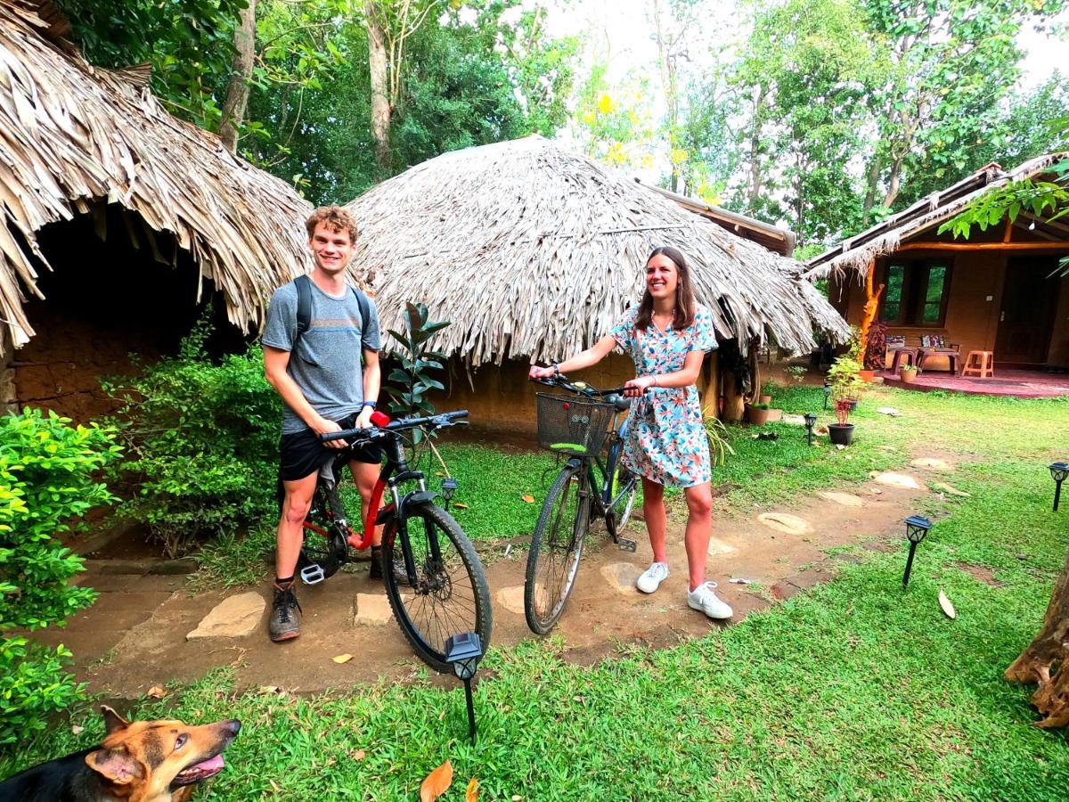Hasthi Safari Cottage Udawalawe Bagian luar foto