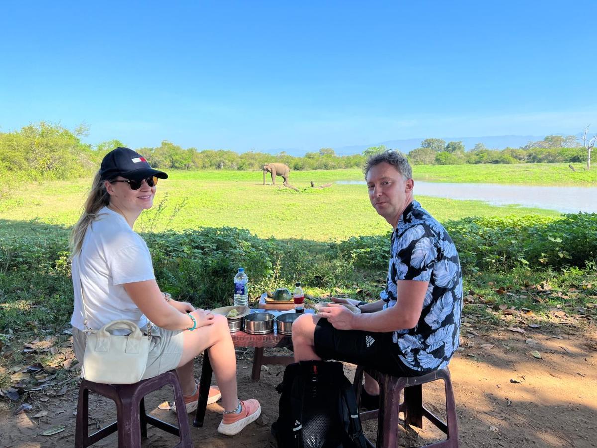 Hasthi Safari Cottage Udawalawe Bagian luar foto