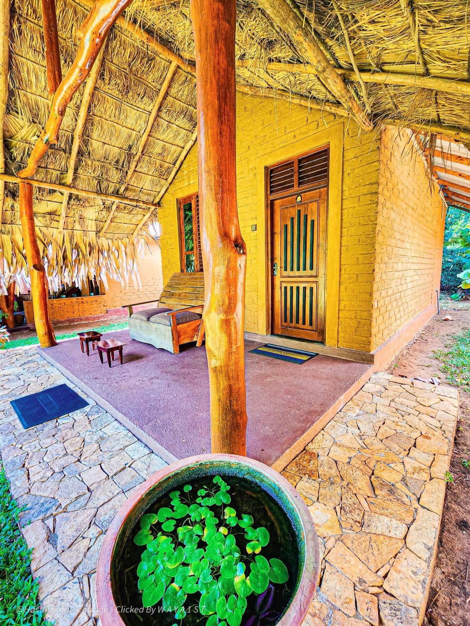 Hasthi Safari Cottage Udawalawe Bagian luar foto